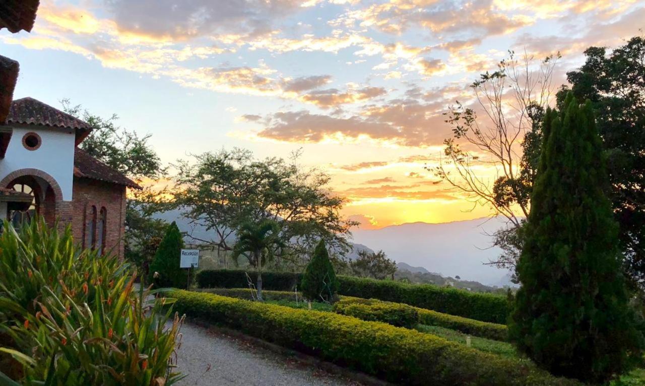 San Gil Hotel Del Campo Pinchote 외부 사진